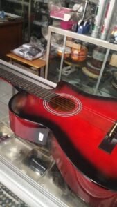 Contoh Gitar Lokal Berkualitas
