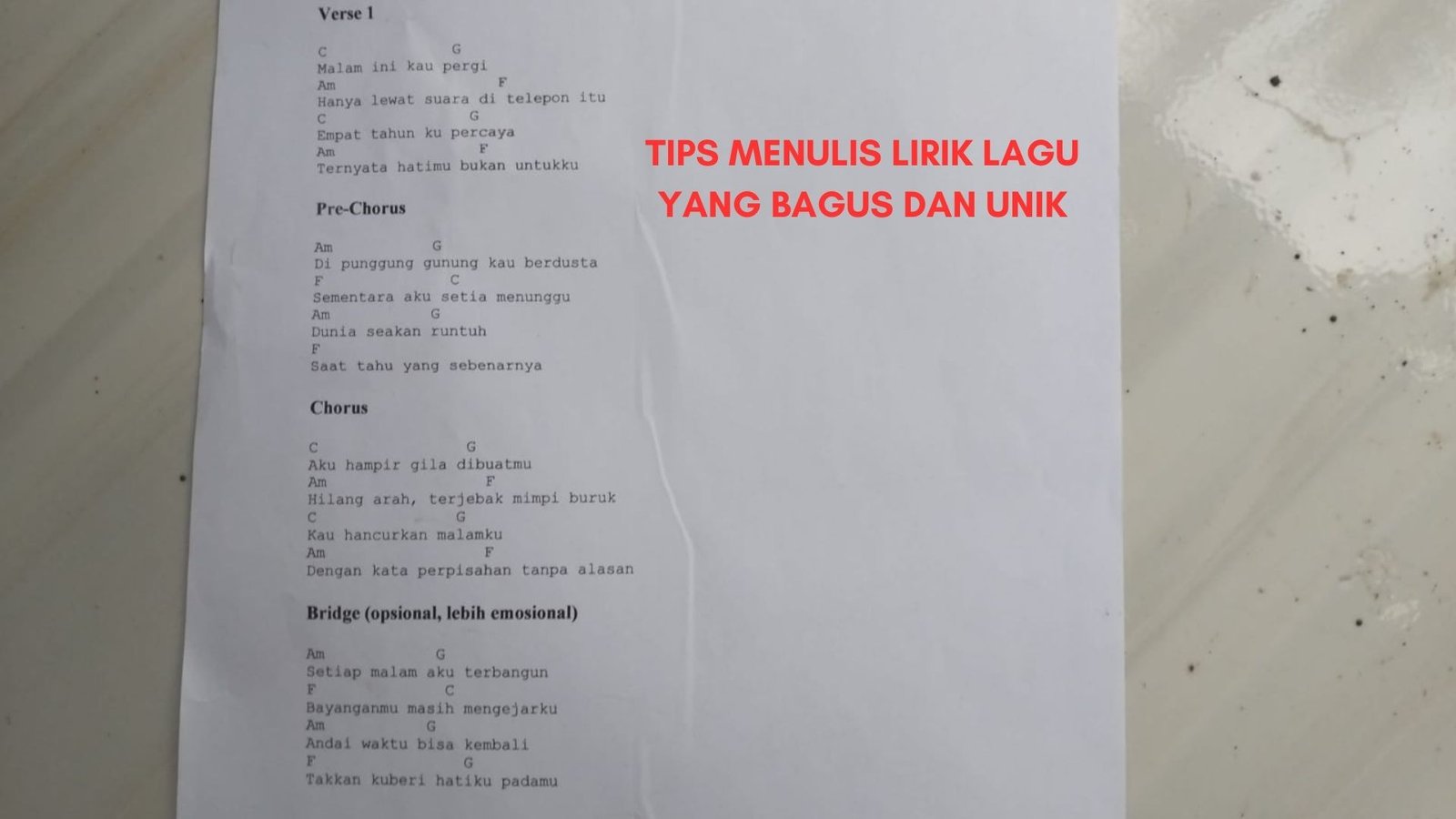 Tips Menulis Lirik Lagu yang Bagus dan Unik